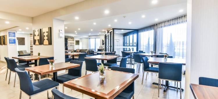 舒适酒店-蒙特娄机场(Comfort Inn Montreal Aeroport)图片