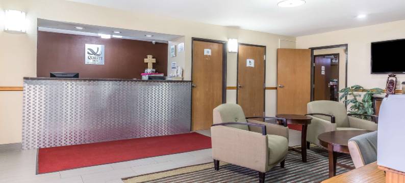 伊利诺伊芒特弗农凯艺酒店(Quality Inn Mount Vernon, IL)图片