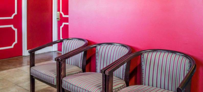 罗德威酒店卡尔卡斯卡(Rodeway Inn)图片