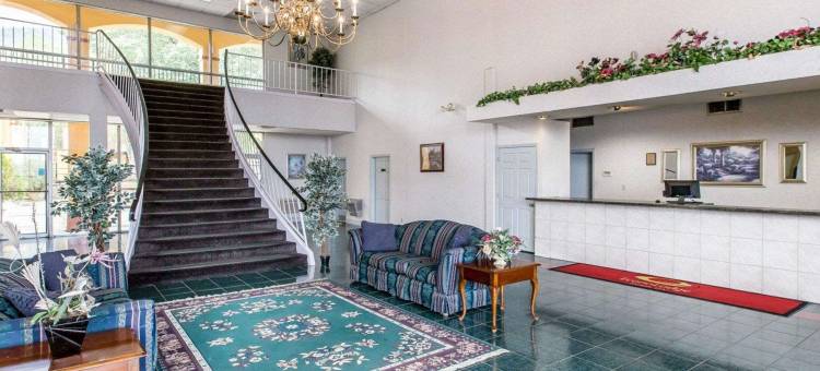 多尔顿西伊克诺旅馆(Econo Lodge Dalton West)图片