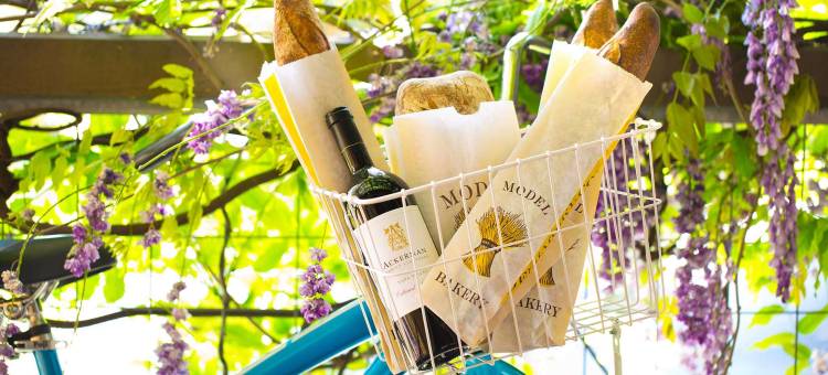 河流露台酒店-贵族之家酒店(River Terrace Inn, a Noble House Hotel)图片