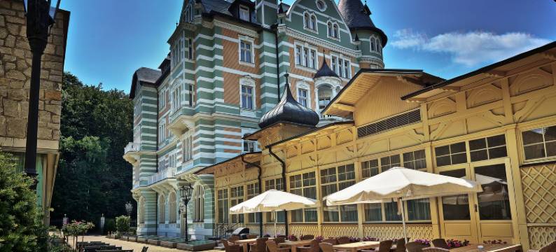 西区萨沃伊酒店(Savoy Westend Hotel)图片