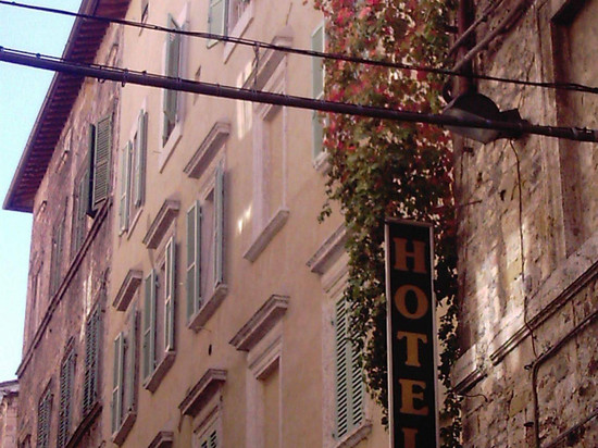 早瑞秘密花园酒店