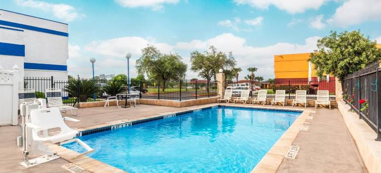 Travelodge by Wyndham San Antonio Downtown Northeast图片