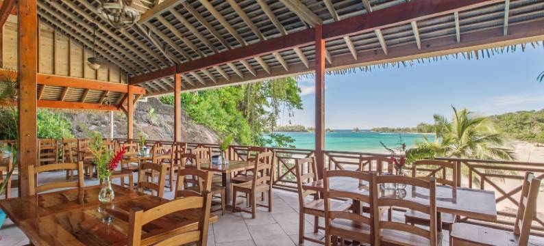 红蛙海滩岛屿度假村(Red Frog Beach Island Resort)图片