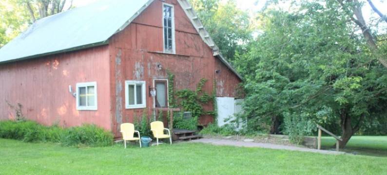 细语松树民宿(Whispering Pines Bed and Breakfast)图片