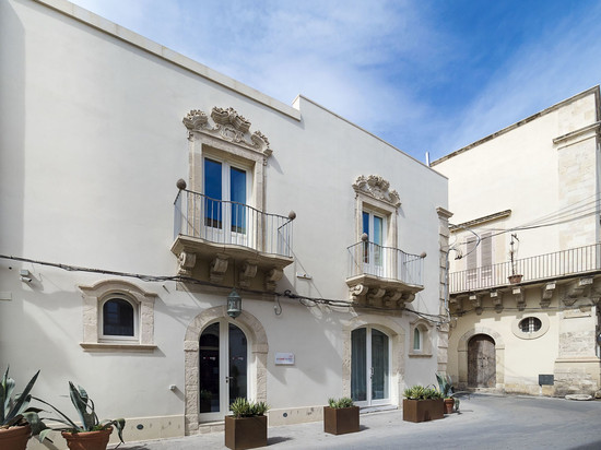 费德里柯王精品酒店