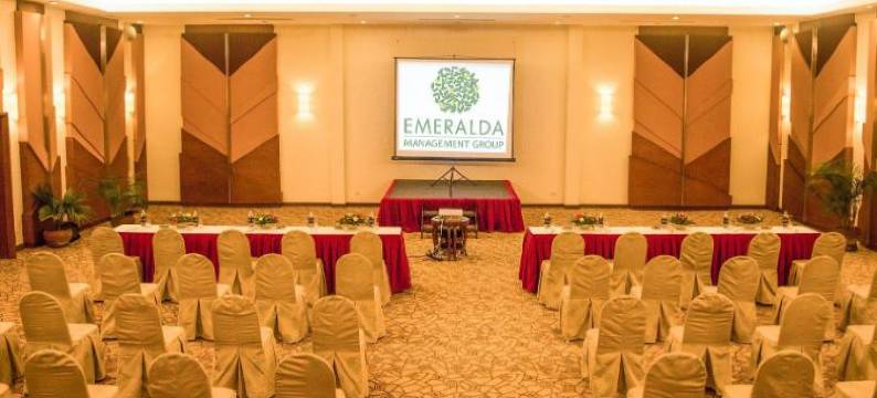 宁平翠色度假村(Emeralda Resort Ninh Binh)图片