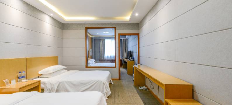 久居可商旅酒店(乌鲁木齐高铁站店)图片