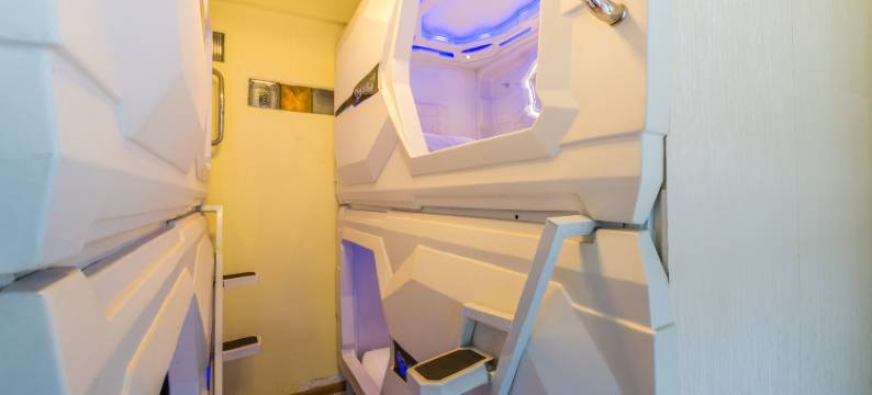 兰州阿波罗之夜太空舱胶囊公寓图片