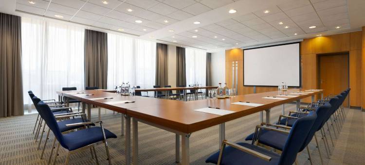 阿姆斯特丹史基浦机场温德姆华美达酒店(Ramada by Wyndham Amsterdam Airport Schiphol)图片