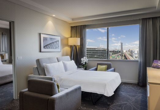 PARKROYAL Darling Harbour, Sydney Hotel Overview