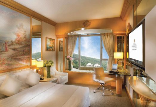 Regal Hongkong HotelHotel Overview