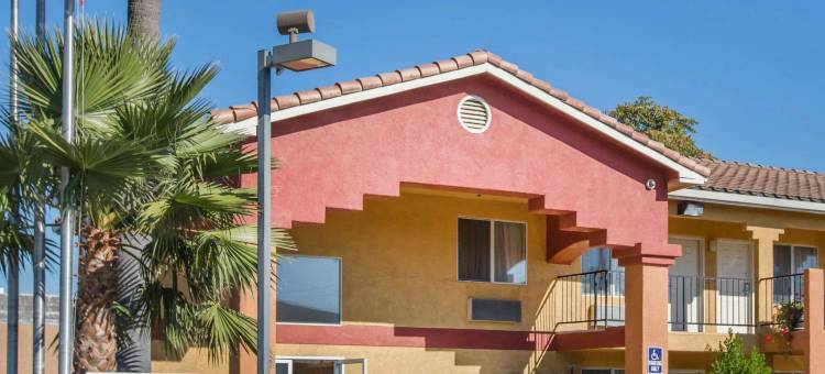 洛迪伊克诺旅馆套房酒店 - 酒乡区(Econo Lodge Inn & Suites Lodi - Wine Country Area)图片