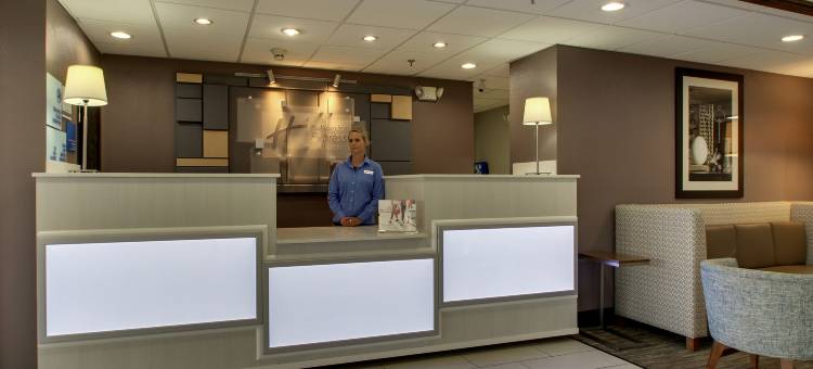 智选假日套房酒店莱巴嫩by IHG(Holiday Inn Express & Suites Lebanon)图片