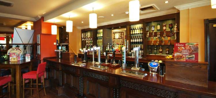 卡恩伍德阿姆斯酒店 - 格林国王旅馆(Charnwood Arms)图片