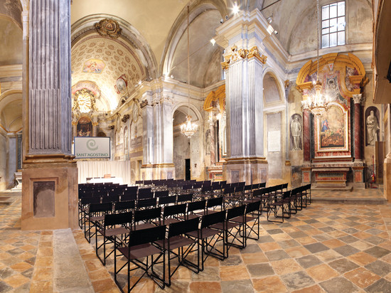 帕拉佐莱希尼酒店