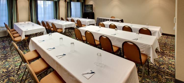 Staybridge Suites 罗克福德(Staybridge Suites Rockford)图片