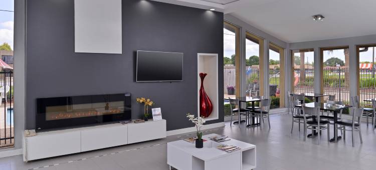 安格尔顿美洲最佳价值酒店(Americas Best Value Inn Angleton)图片