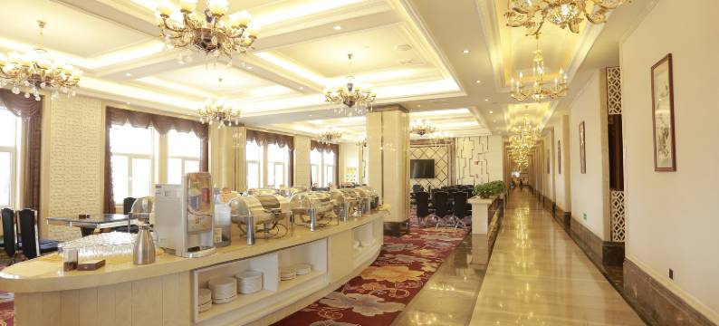 德令哈森元巴音河酒店图片