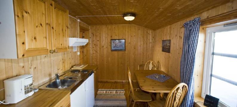 哼宁斯维罗布尔酒店(Henningsvær Rorbuer)图片