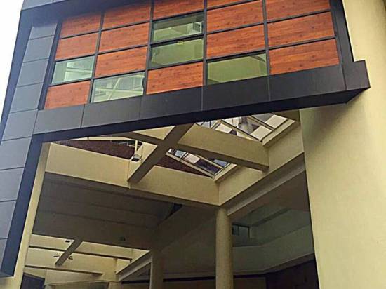 遊牧蘇卡薩全套房酒店