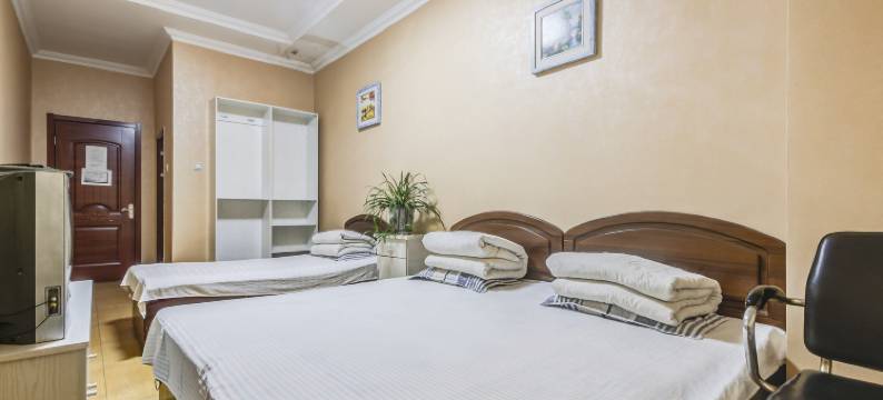 秦皇岛天峰宾馆(北戴河火车站店)图片