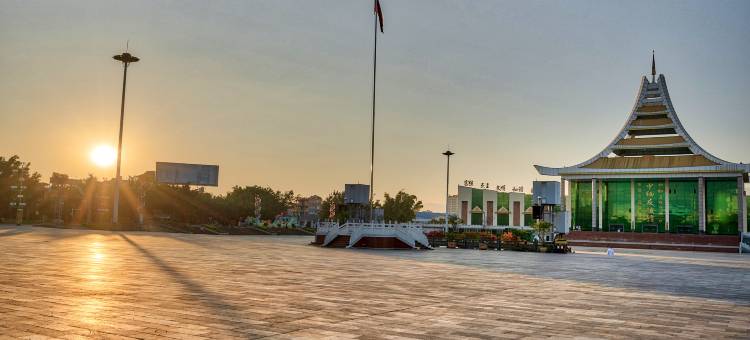 芒市华晨商务酒店(芒市机场店)图片