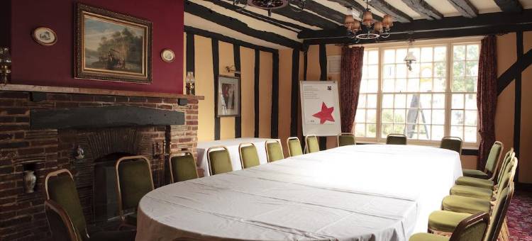 布兰特里白鹿酒店 - 格林国王旅馆(White Hart Hotel by Greene King Inns)图片