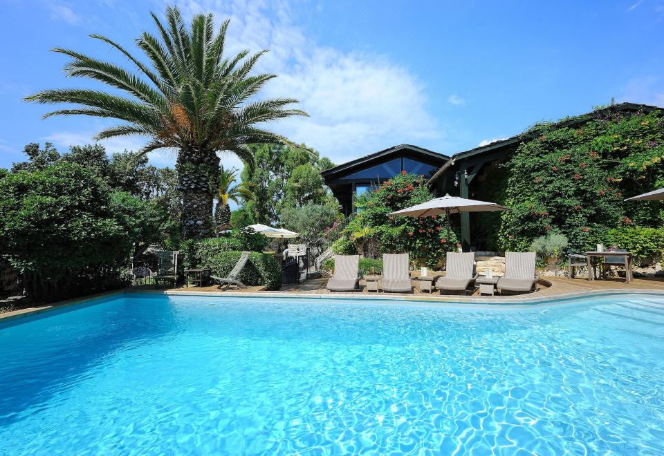 Lodge de Charme A ChedaOver view