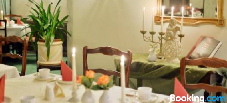 格鲁斯图尔酒店(Grünes Tor)图片