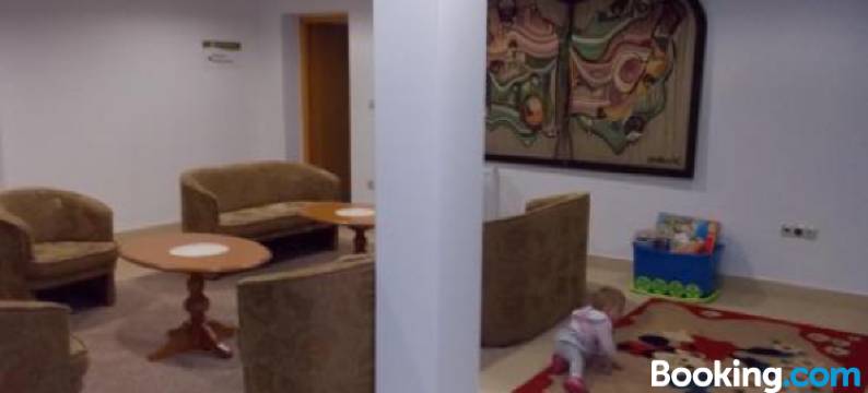 哈啦斯科尔特巴达索尼酒店(Hotel Halászkert Badacsony)图片