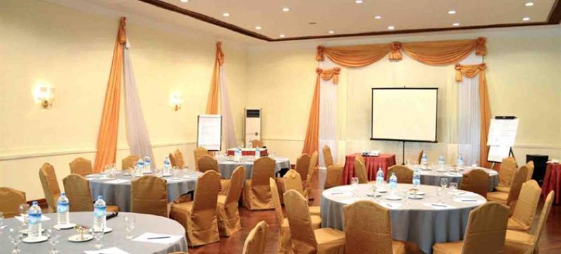 茵雅湖酒店(Inya Lake Hotel)图片