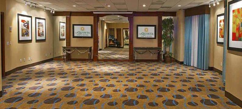 俄克拉何马市北奎尔斯普林拉昆塔温德姆套房酒店(La Quinta Inn & Suites by Wyndham OKC North - Quail Springs)图片