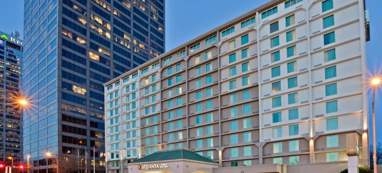 市中心会议中心拉昆塔温德姆套房酒店(La Quinta Inn & Suites by Wyndham Downtown Conference Center)图片