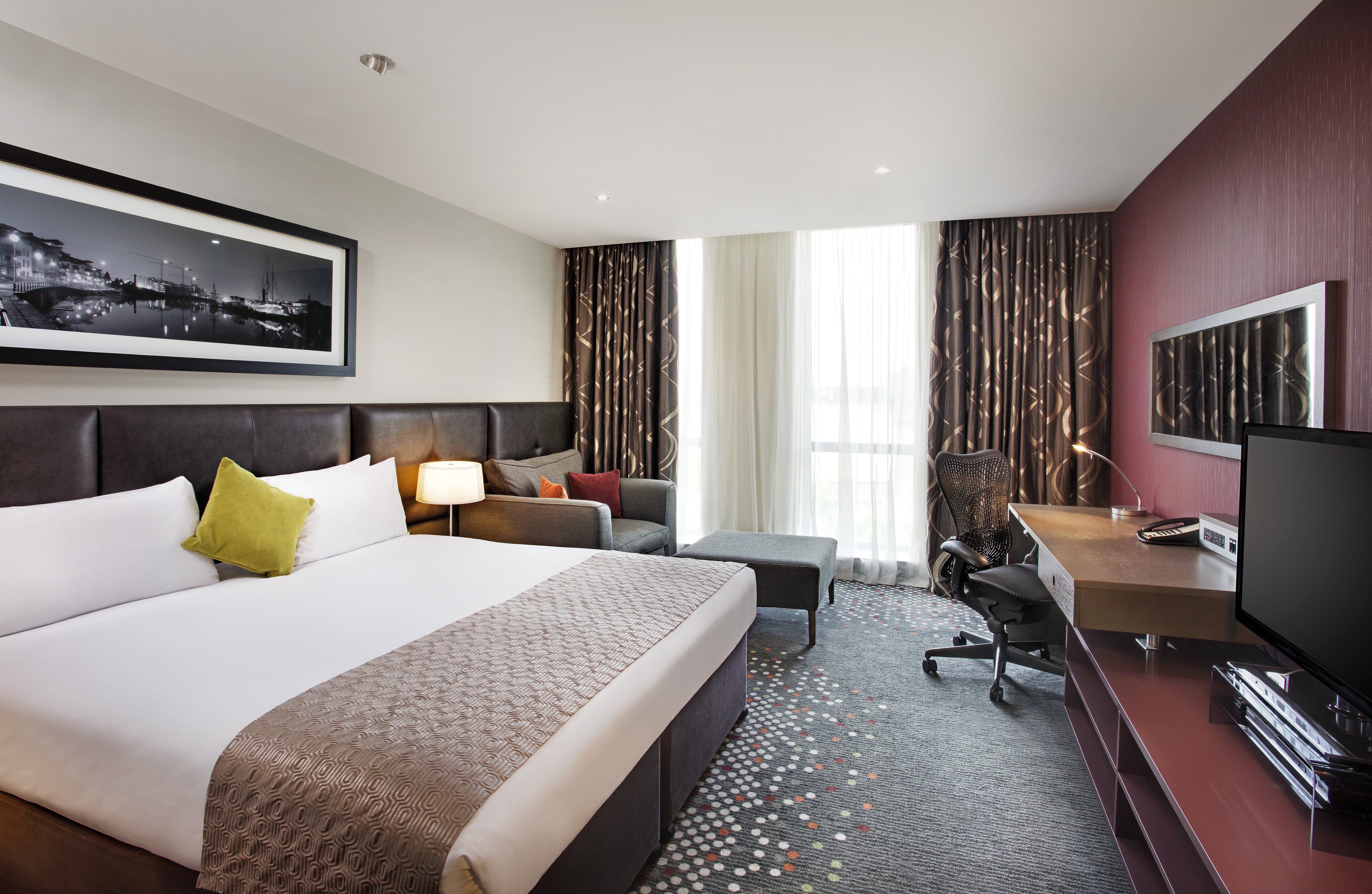 Holiday Inn BRISTOL CITY CENTRE by IHGOver view