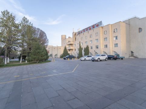 克拉玛依玛依塔柯酒店