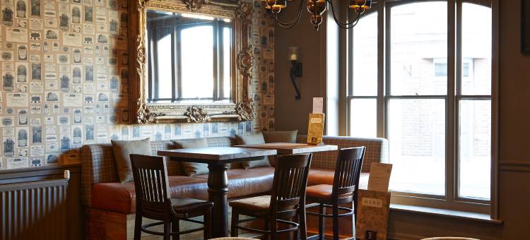 国王之首饭店 - 格林国王旅馆(King's Head Hotel by Greene King Inns)图片