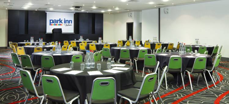 曼彻斯特市中心丽笙碳中和酒店(Radisson Hotel Manchester City Centre, A Verified Net Zero Hotel)图片