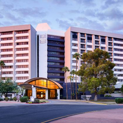 Hotels Near Amc Mesa Grand 24 Mesa Trip Com