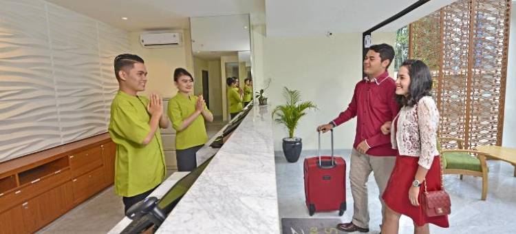 怀兹尊贵酒店酒店-巴东哈蒂布苏莱曼(Whiz Prime Hotel Khatib Sulaiman Padang)图片