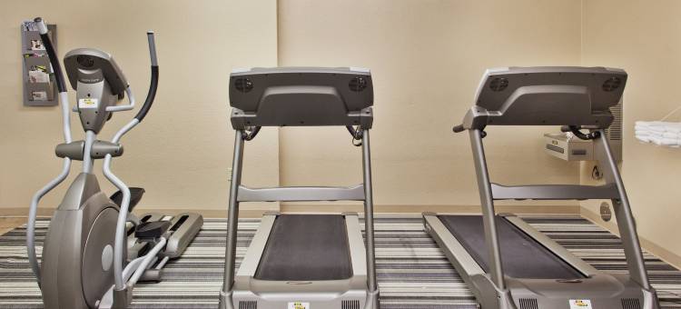芝加哥利伯蒂维尔索尼斯塔简单套房酒店(Sonesta Simply Suites Chicago Libertyville)图片