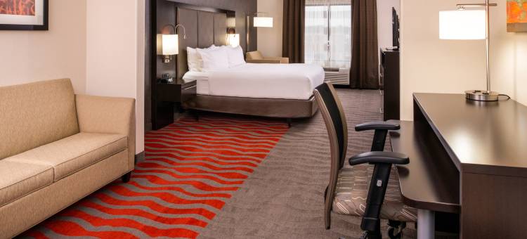 智选假日套房酒店梦露(Holiday Inn Express & Suites Monroe)图片