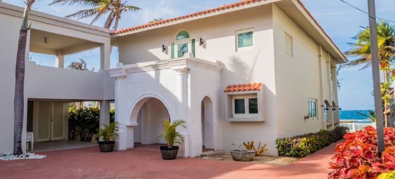 拉斯奥拉斯别墅酒店(Las Olas Villa)图片