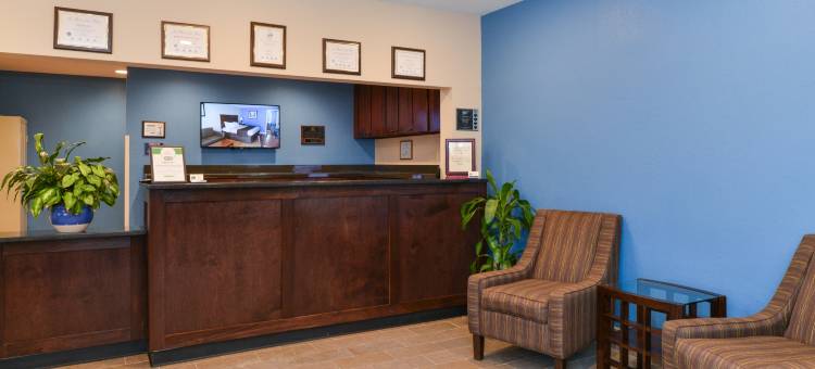 圣克莱尔斯维尔惠灵美洲最佳价值酒店(Americas Best Value Inn St. Clairsville/Wheeling)图片