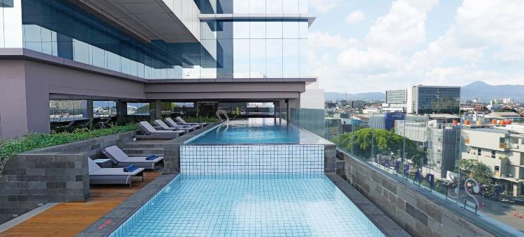 万隆帕斯科耶洛酒店(Yello Hotel Paskal Bandung)图片