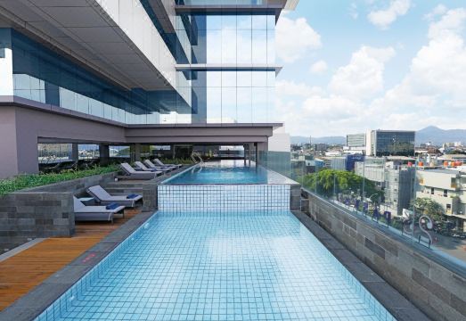 Yello Hotel Paskal Bandung Hotel Overview