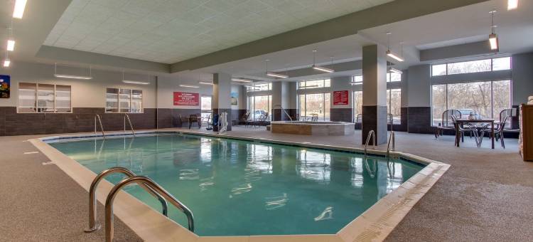 克利夫兰比奇伍德德鲁里套房酒店(Drury Inn & Suites Cleveland Beachwood)图片