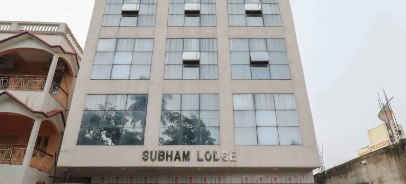 OYO 46539 Subham Lodge图片