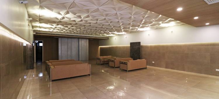 OYO41911白色广场酒店(OYO 41911 Hotel White Square)图片